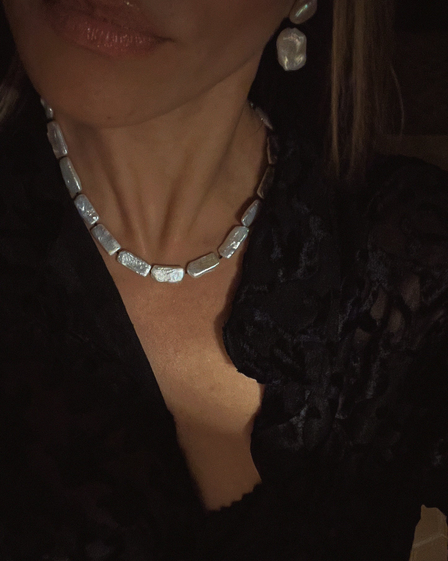 Olla Rectangle Pearl Necklace