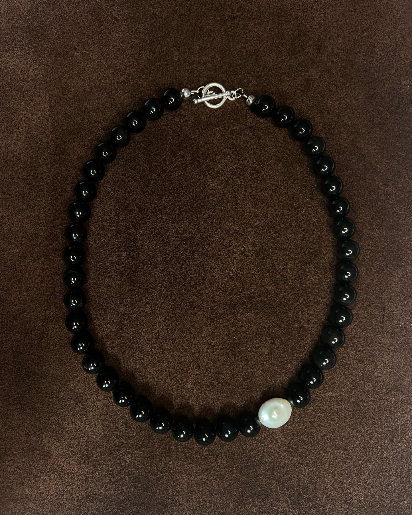 NORI ONYX NECKLACE