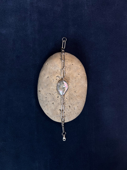 Maeve Pearl Bracelet