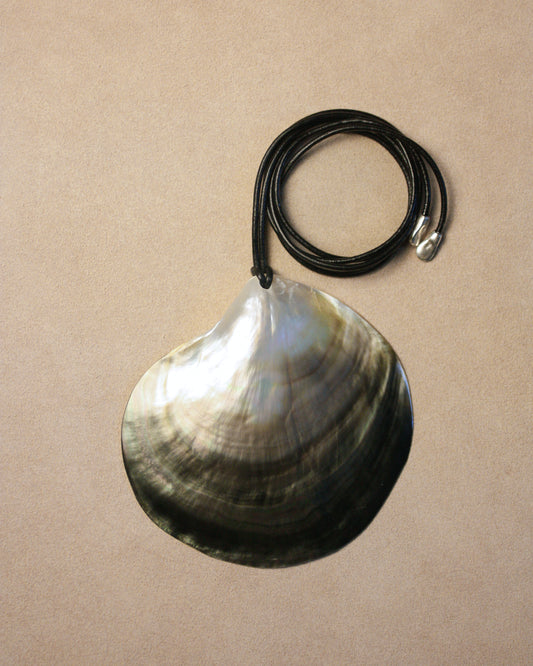 Onya Shell Pendant Necklace