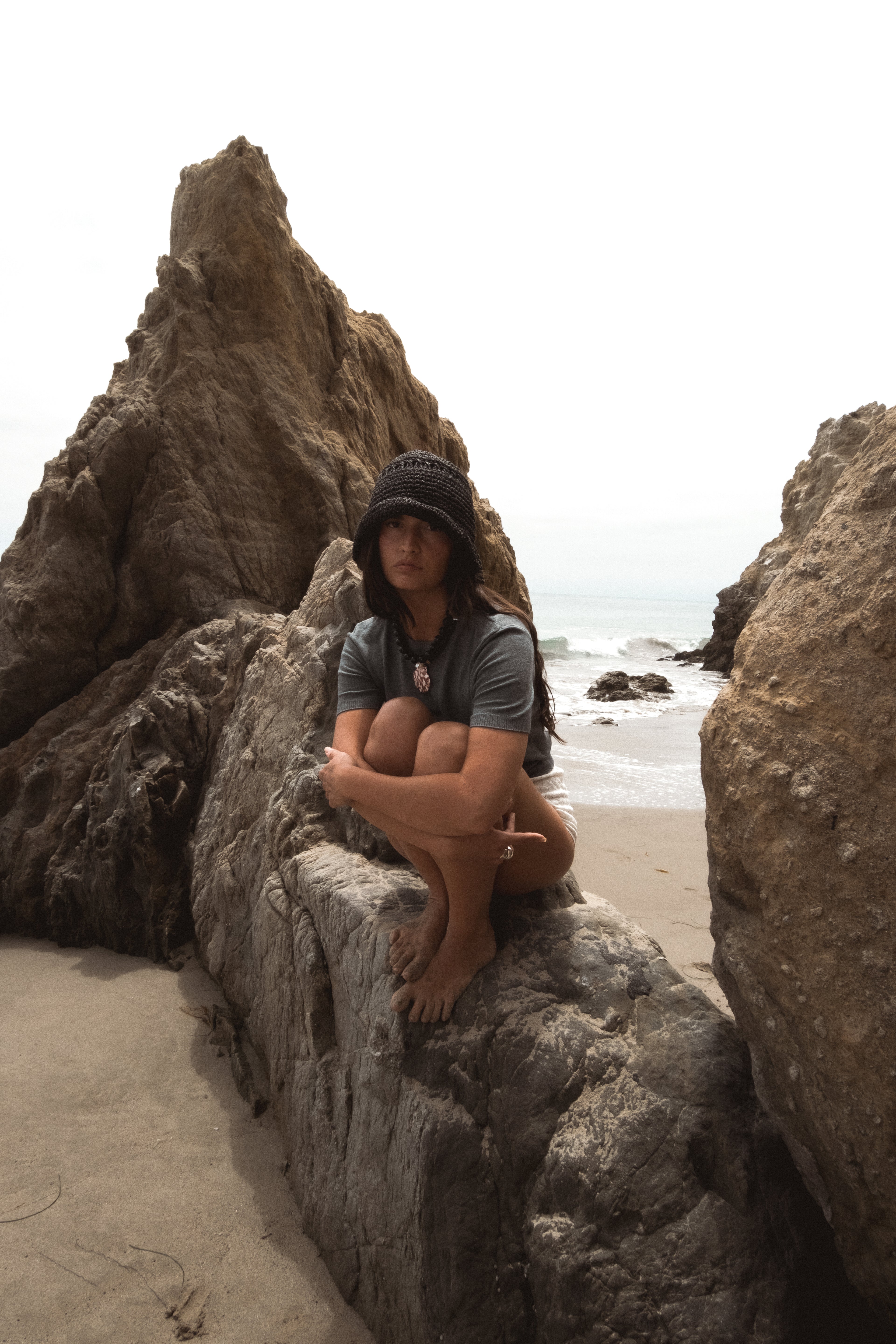 Luma Statement Shell Necklace