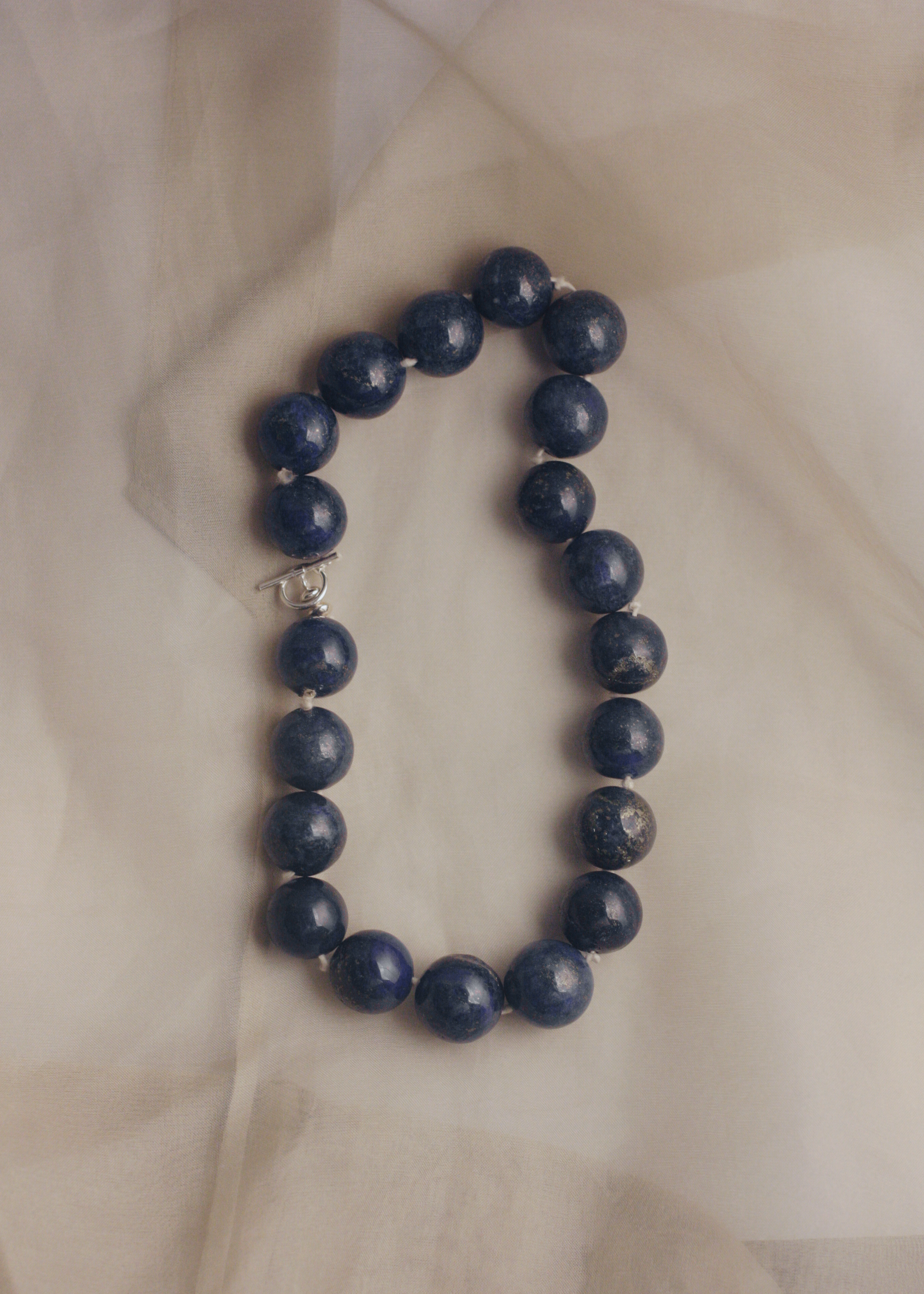 Sula Lapis Collar Necklace
