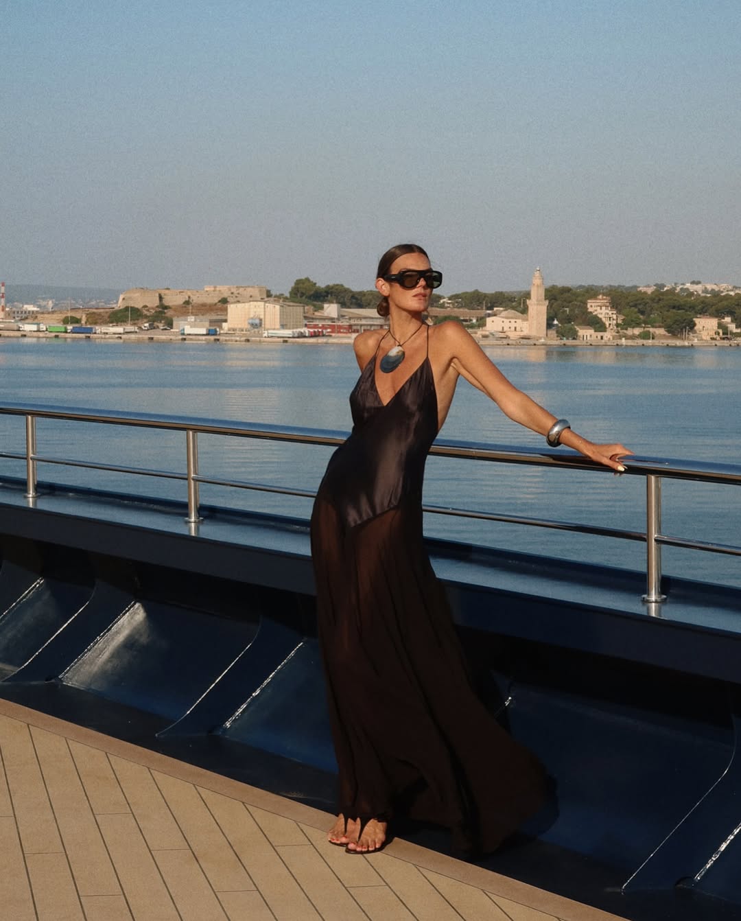 Onya Shell Pendant Necklace